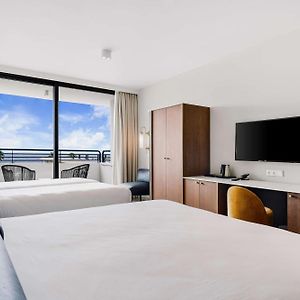 Gästezimmer mit Kingsize-Bett